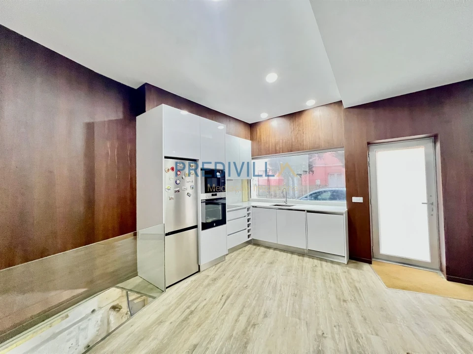 Apartamento T1 para Venda em Póvoa de Varzim, Beiriz e Argivai Foto 1