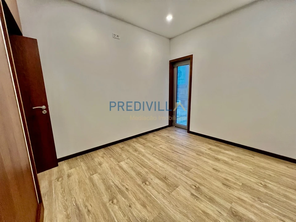 Apartamento T1 para Venda em Póvoa de Varzim, Beiriz e Argivai Foto 6