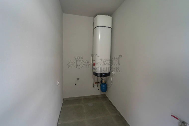 Apartamento T2 para Arrendamento em Azurem Foto 14