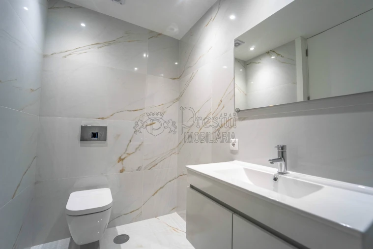 Apartamento T2 para Arrendamento em Azurem Foto 11