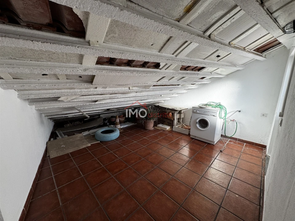 Apartamento T2 para Venda em Sé e São Lourenço Foto 10