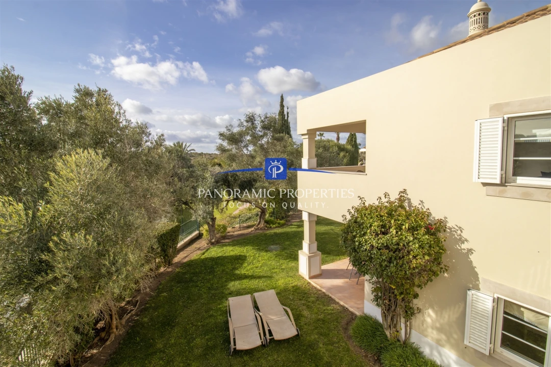 Apartamento T2 para Venda em Estômbar e Parchal Foto 20