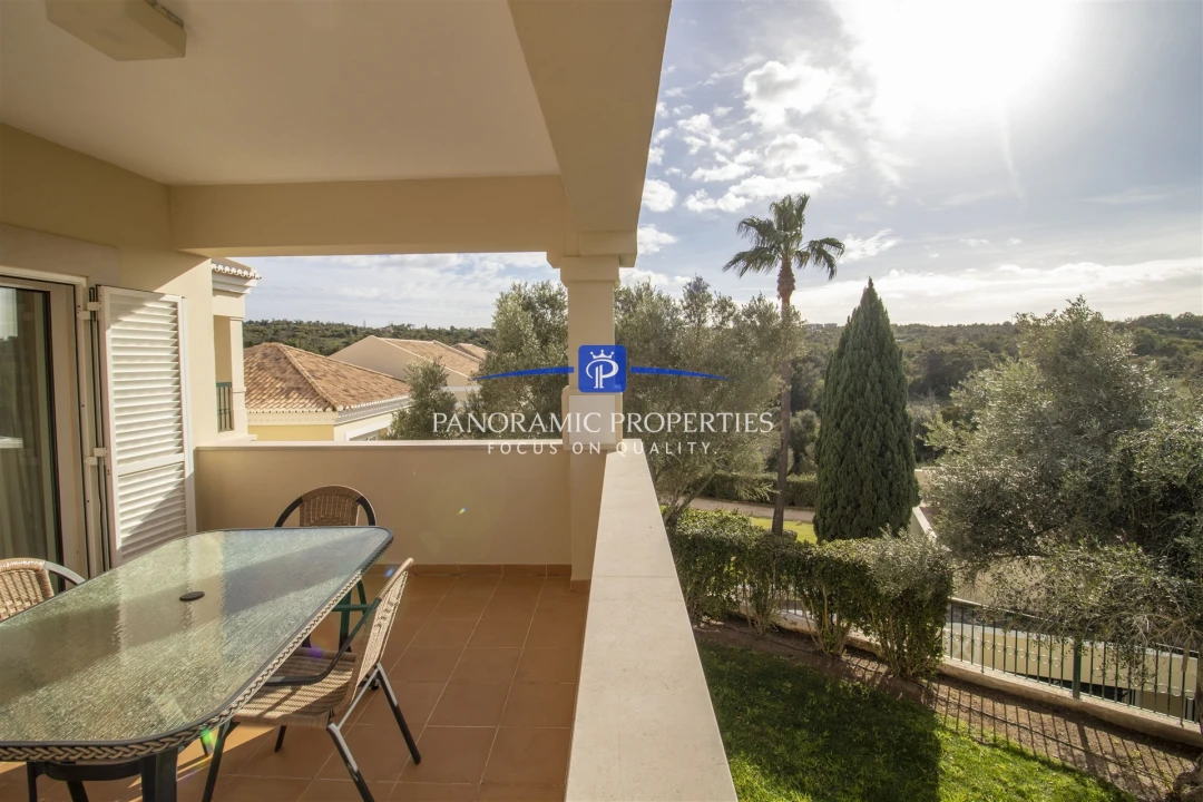 Apartamento T2 para Venda em Estômbar e Parchal Foto 7