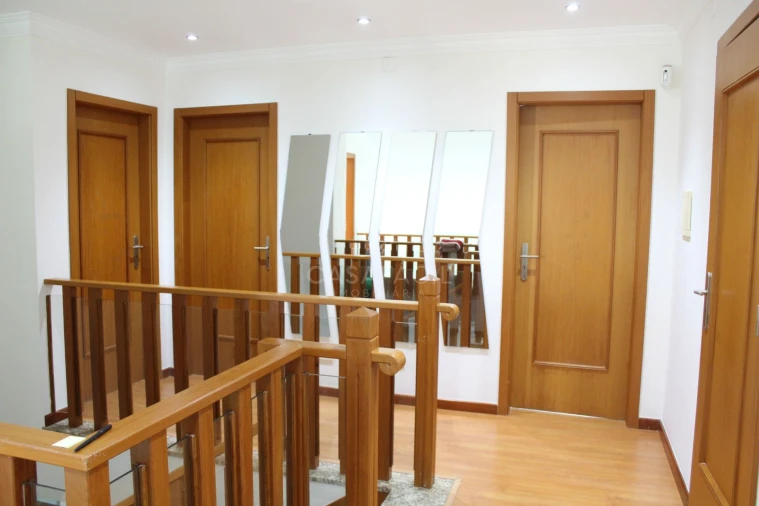 Apartamento T4 para Arrendamento em Alcochete Foto 21