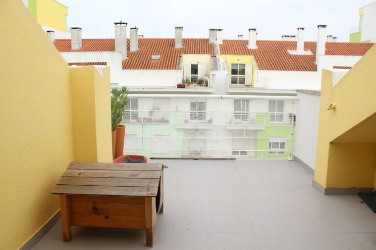 Apartamento T4 para Arrendamento em Alcochete Foto 16