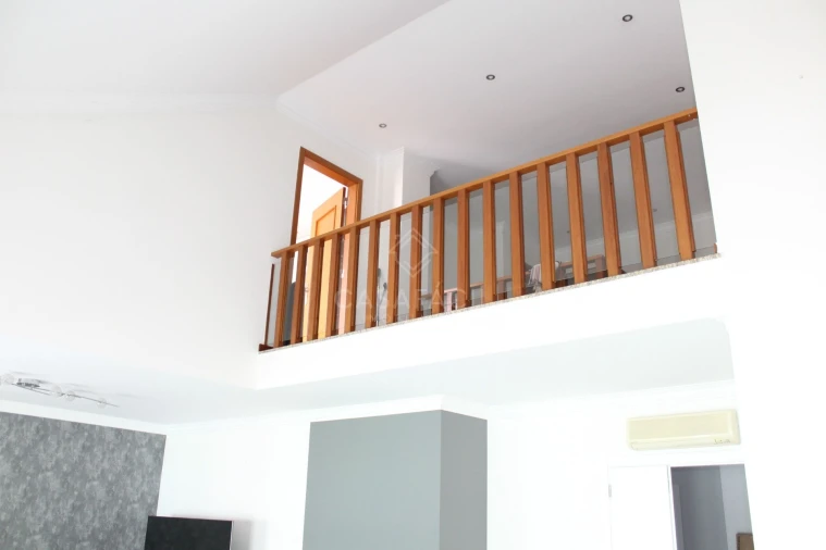 Apartamento T4 para Arrendamento em Alcochete Foto 7