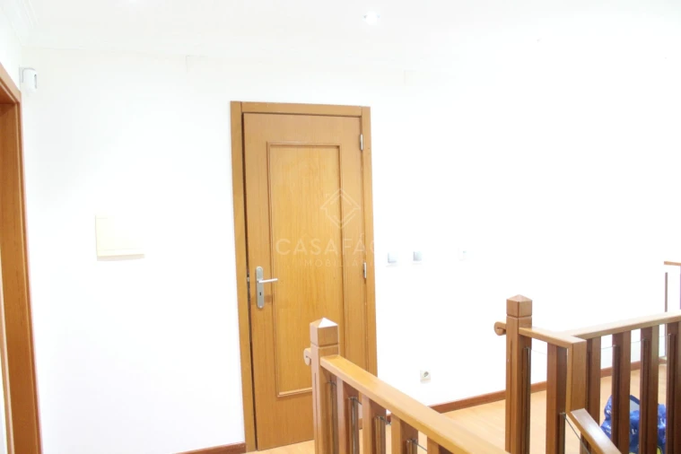 Apartamento T4 para Arrendamento em Alcochete Foto 22