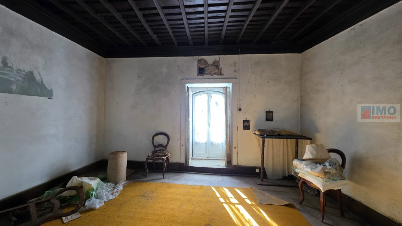 Moradia T5 para Venda em Póvoa de Rio de Moinhos e Cafede Foto 16