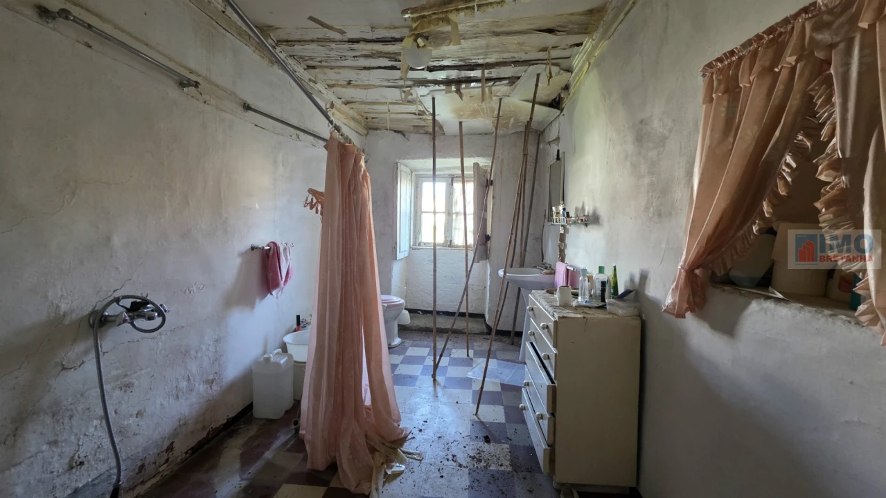 Moradia T5 para Venda em Póvoa de Rio de Moinhos e Cafede Foto 18