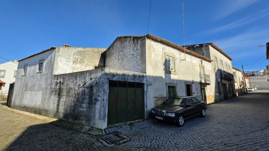 Moradia T5 para Venda em Póvoa de Rio de Moinhos e Cafede Foto 4