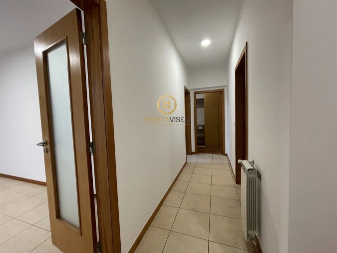 Apartamento T1 para Arrendamento em Viseu Foto 4