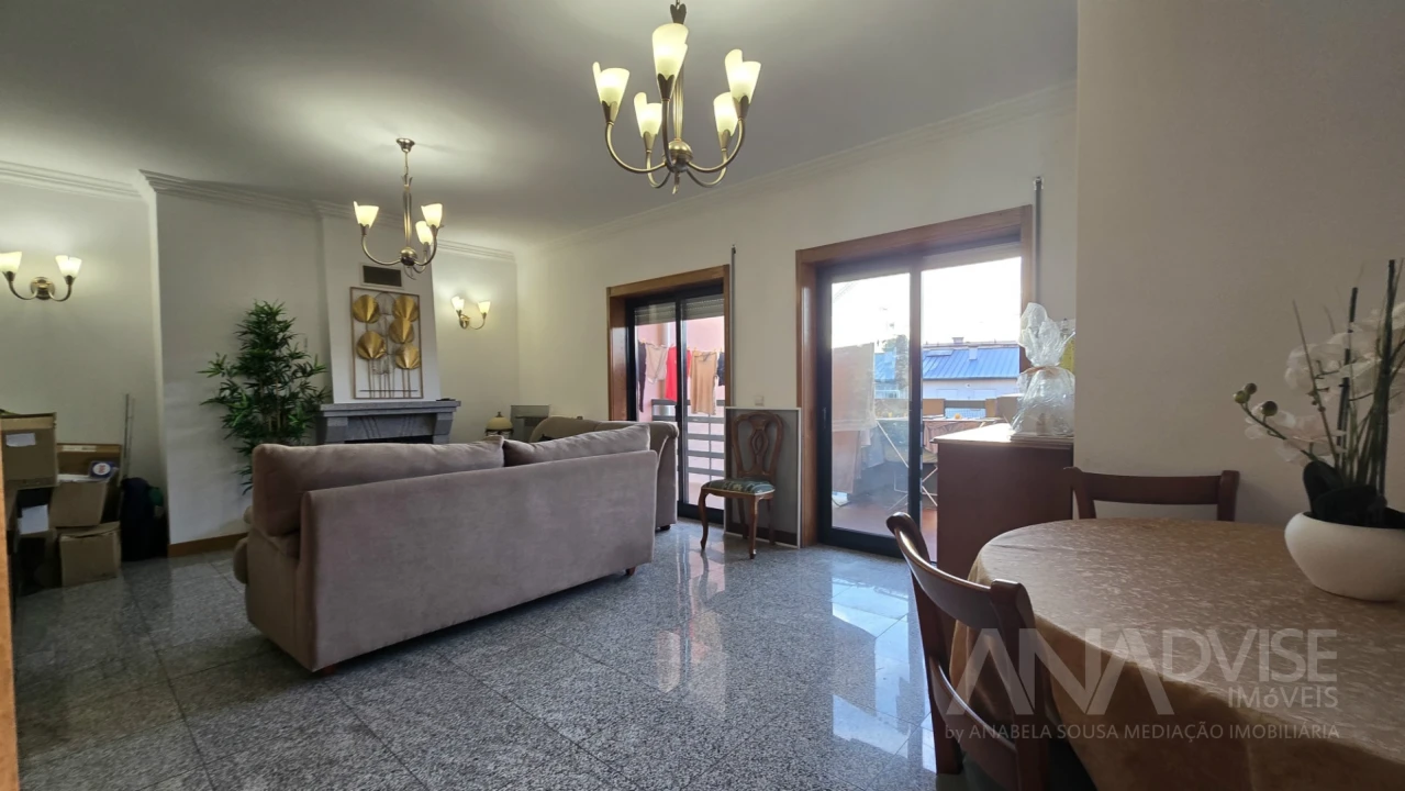 Apartamento T3 para Arrendamento em Viseu Foto 5