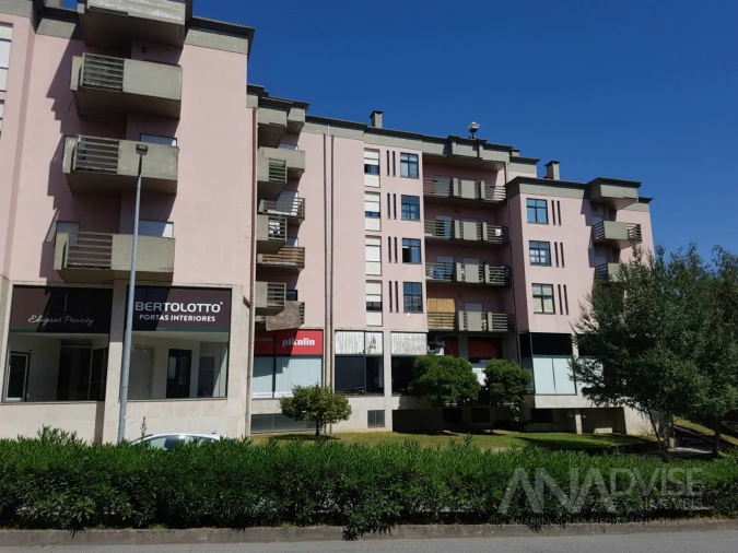 Apartamento T3 para Arrendamento em Viseu Foto 20