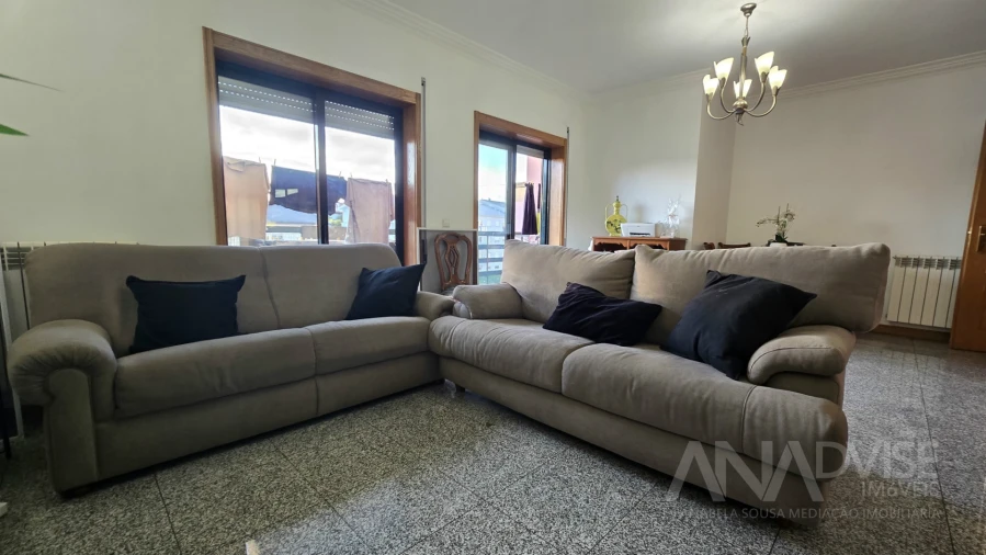 Apartamento T3 para Arrendamento em Viseu Foto 6