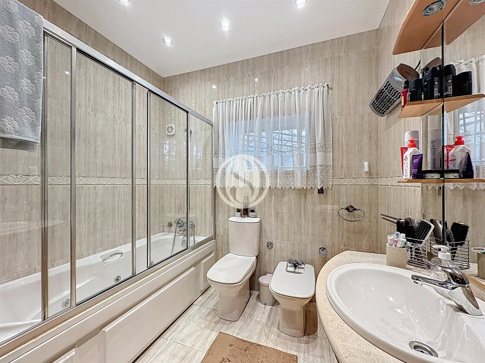 Moradia T4 para Venda em Gulpilhares e Valadares Foto 20