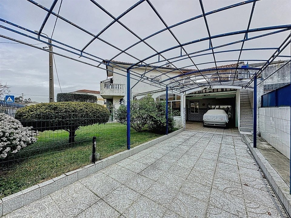 Moradia T4 para Venda em Gulpilhares e Valadares Foto 35