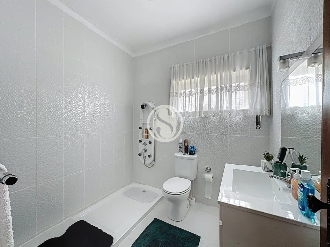 Moradia T4 para Venda em Gulpilhares e Valadares Foto 26