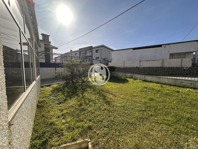 Moradia T4 para Venda em Gulpilhares e Valadares Foto 40