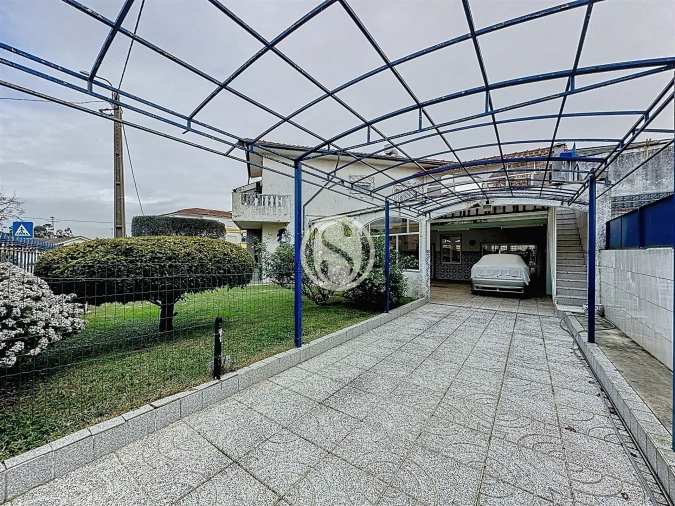 Moradia T4 para Venda em Gulpilhares e Valadares Foto 34