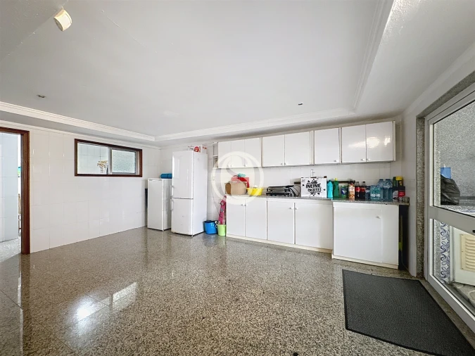 Moradia T4 para Venda em Gulpilhares e Valadares Foto 27