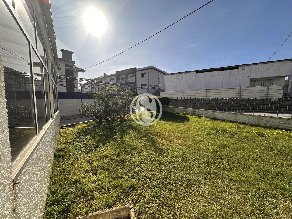 Moradia T4 para Venda em Gulpilhares e Valadares Foto 40