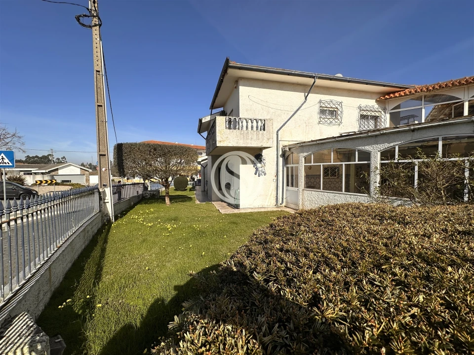 Moradia T4 para Venda em Gulpilhares e Valadares Foto 41