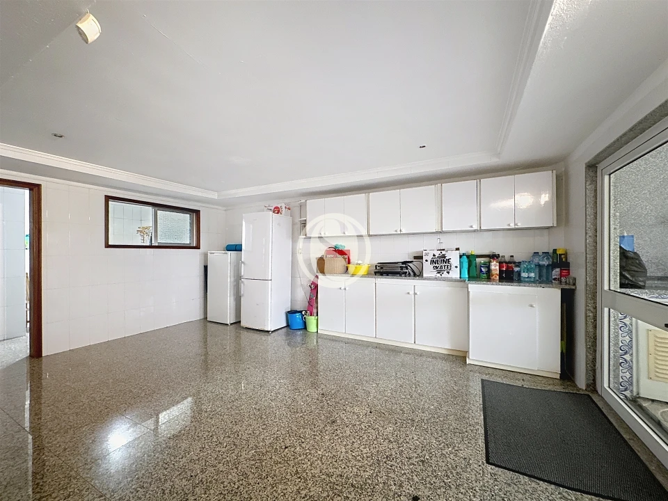 Moradia T4 para Venda em Gulpilhares e Valadares Foto 27