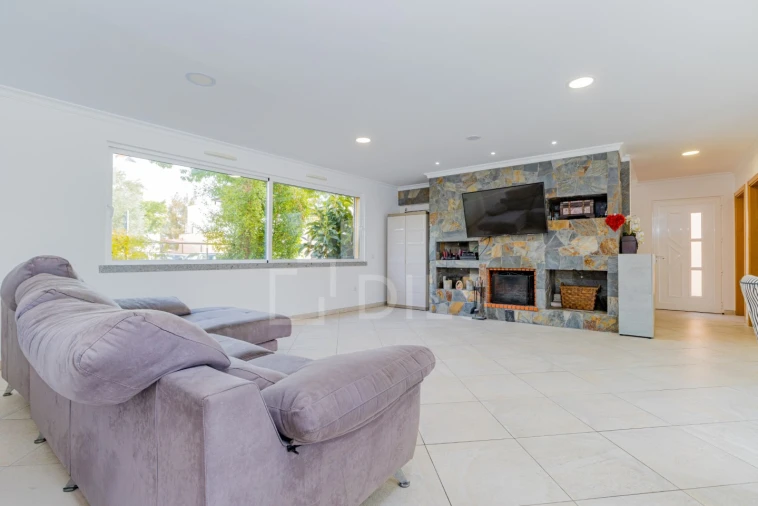 Moradia T3 para Venda em Luz de Tavira e Santo Estêvão Foto 12