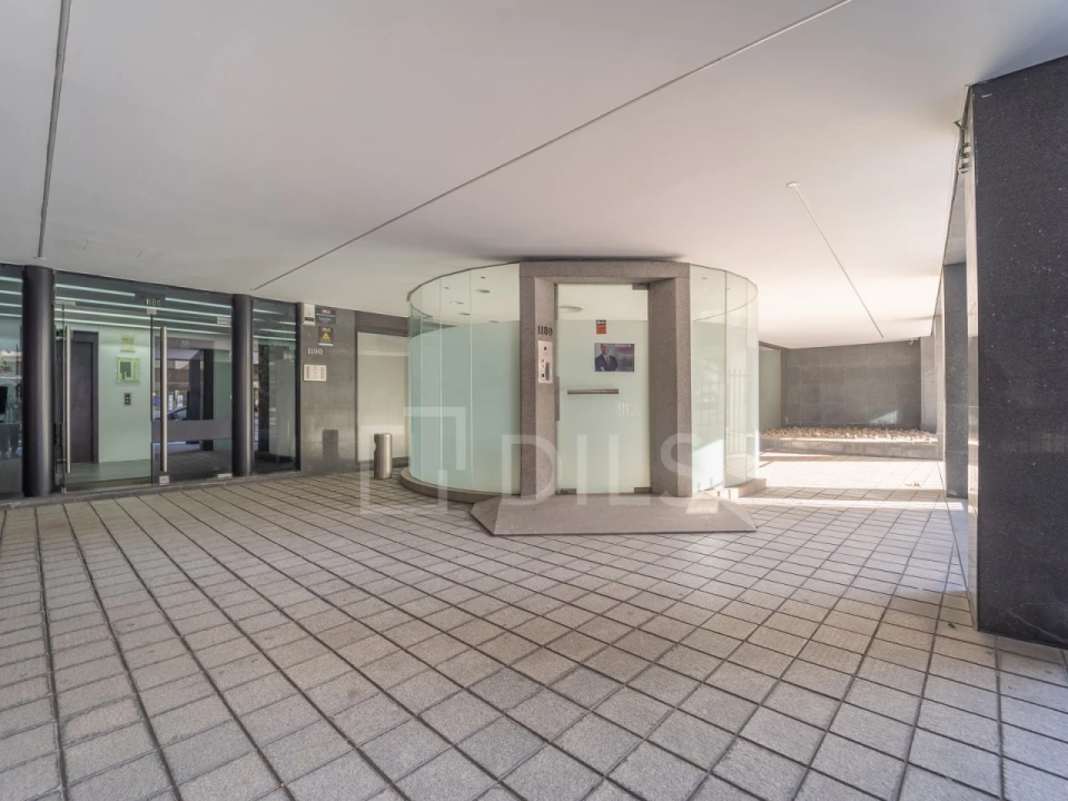 Escritório para Arrendamento em Lordelo do Ouro e Massarelos Foto 20