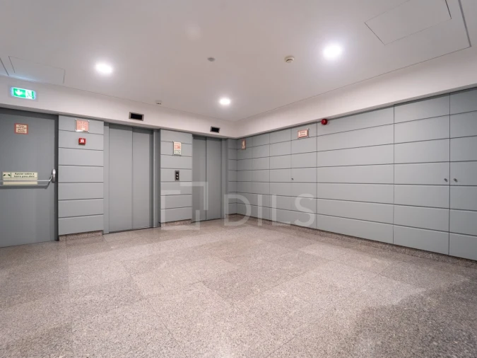 Escritório para Arrendamento em Lordelo do Ouro e Massarelos Foto 19