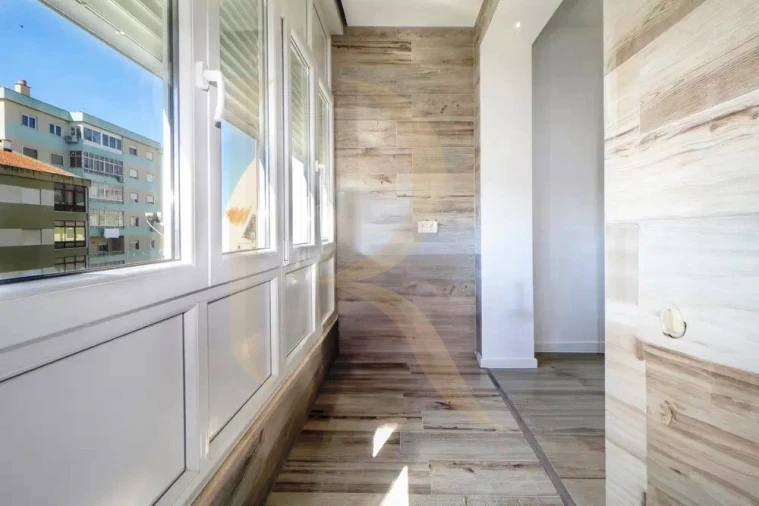 Apartamento T3 para Venda em Amora Foto 6