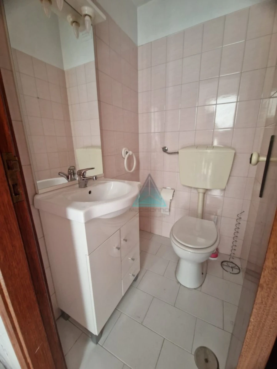 Apartamento T3 para Arrendamento em Amora Foto 10