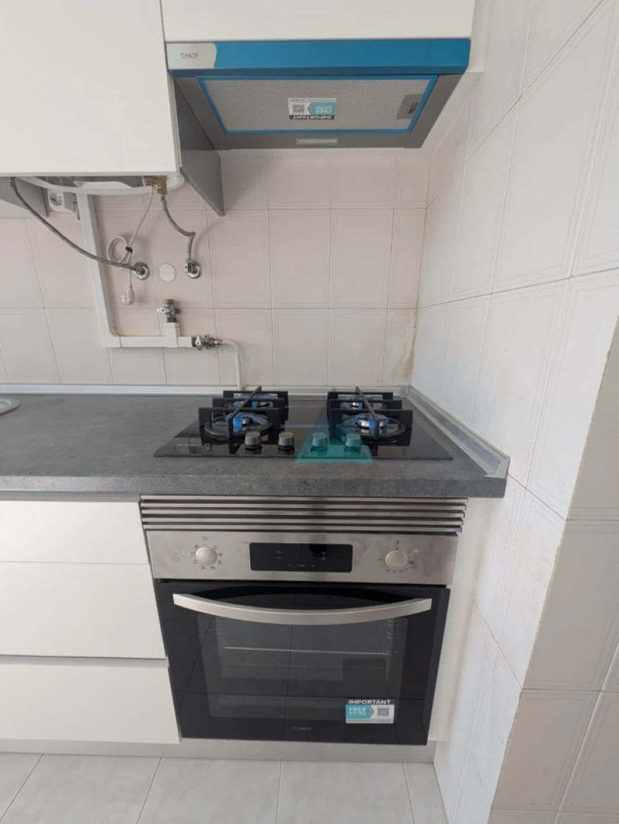 Apartamento T3 para Arrendamento em Amora Foto 20