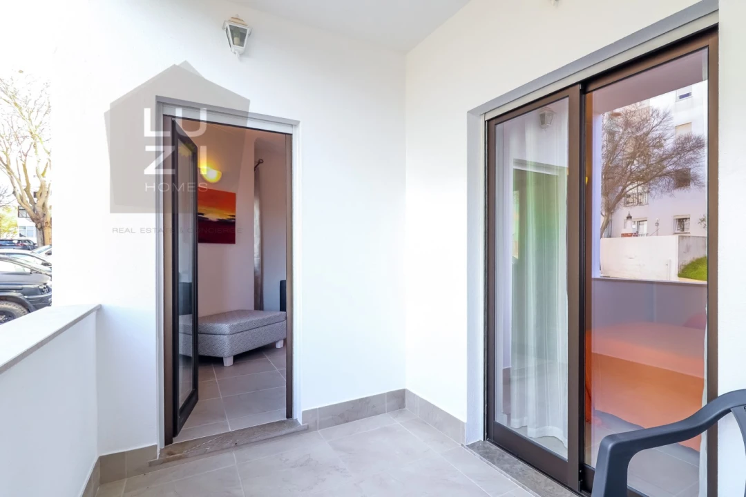 Apartamento T2 para Arrendamento em Lagos (São Sebastião e Santa Maria) Foto 20