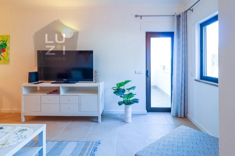 Apartamento T2 para Arrendamento em Lagos (São Sebastião e Santa Maria) Foto 19