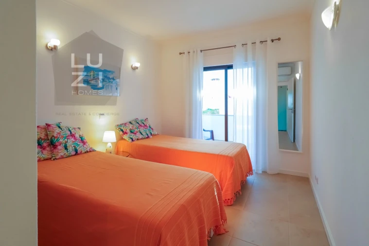 Apartamento T2 para Arrendamento em Lagos (São Sebastião e Santa Maria) Foto 29