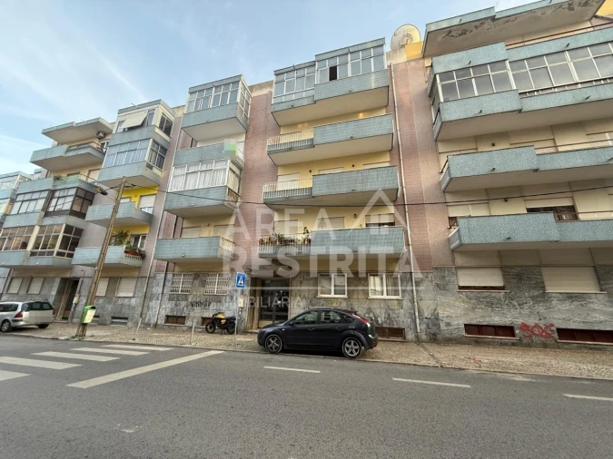 Apartamento T3 para Venda em Laranjeiro e Feijó Foto 13