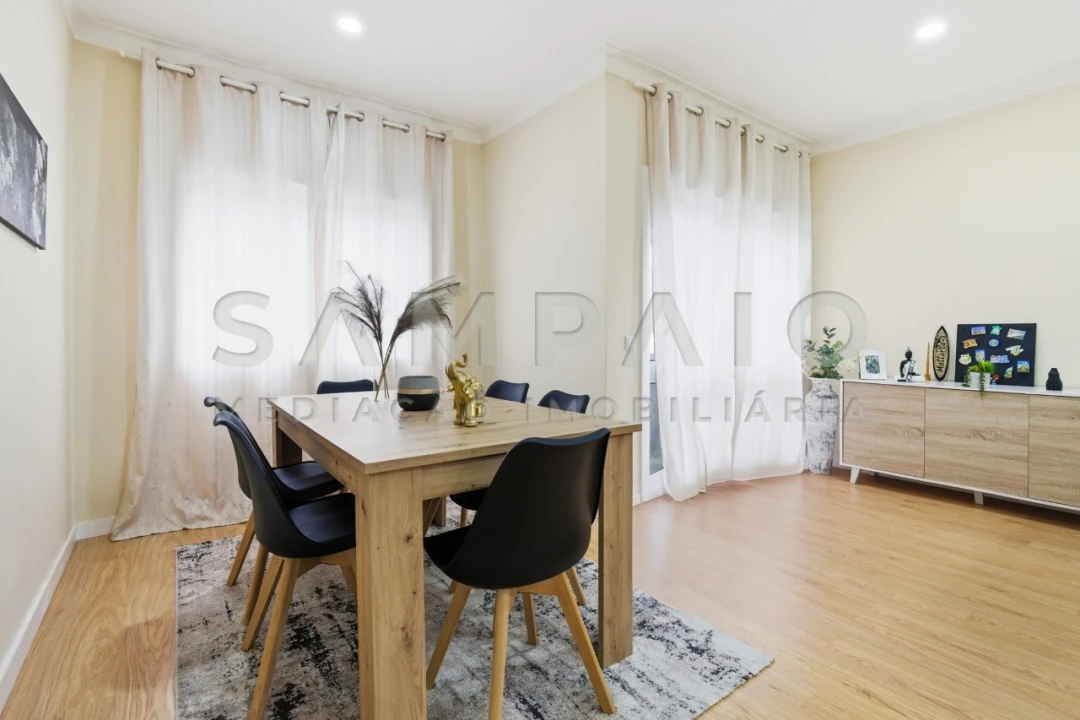 Apartamento T2 para Venda em Rio Tinto Foto 8