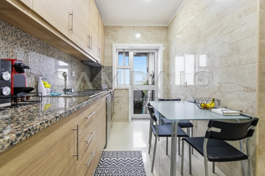 Apartamento T2 para Venda em Rio Tinto Foto 10