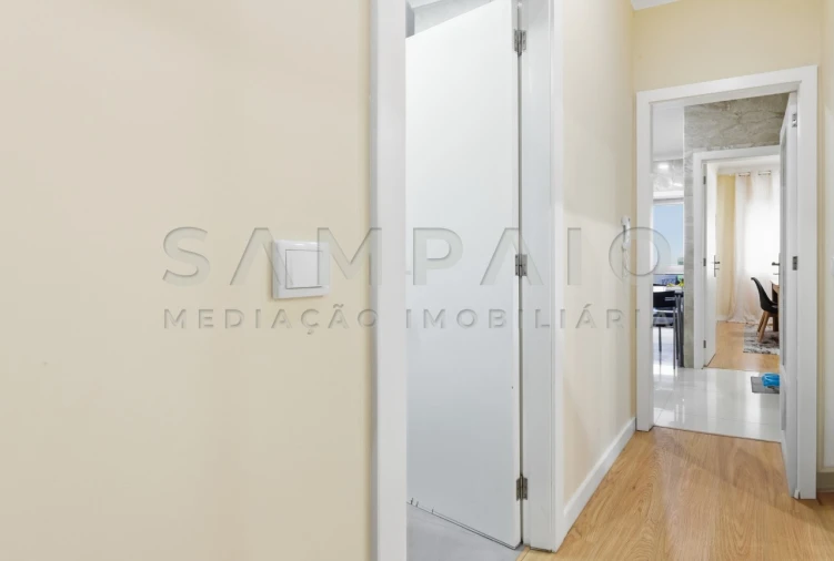 Apartamento T2 para Venda em Rio Tinto Foto 14