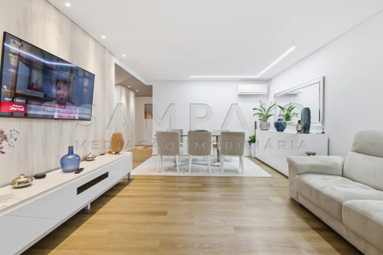 Apartamento T2 para Venda em Rio Tinto Foto 5