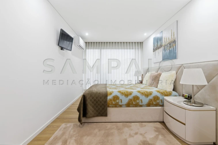 Apartamento T2 para Venda em Rio Tinto Foto 21