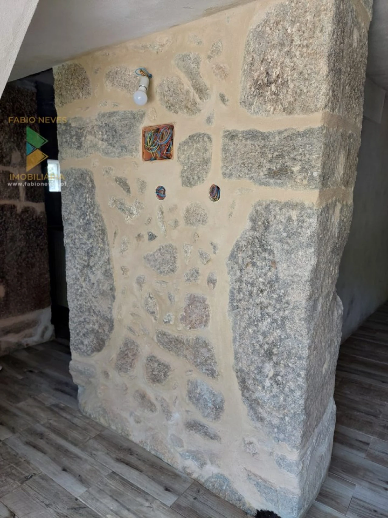 Moradia T2 para Venda em Refoios do Lima Foto 4