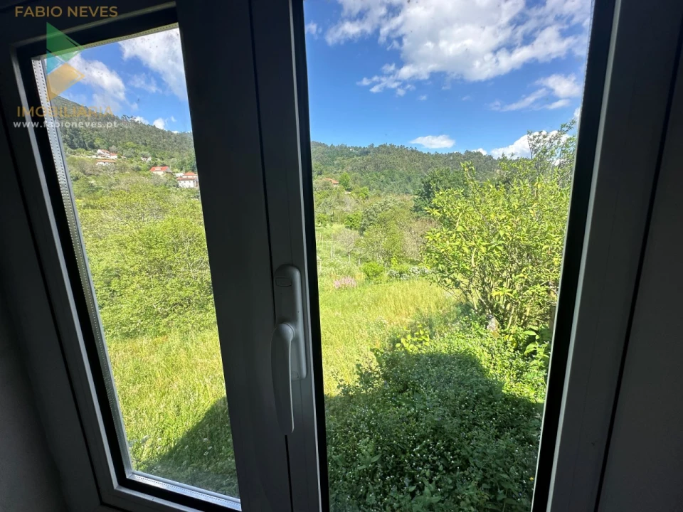 Moradia T2 para Venda em Refoios do Lima Foto 28