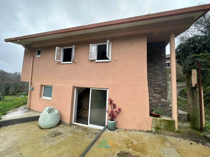 Moradia T2 para Venda em Refoios do Lima Foto 32