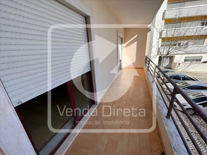 Apartamento T2 para Venda em Loule (São Clemente) Foto 4