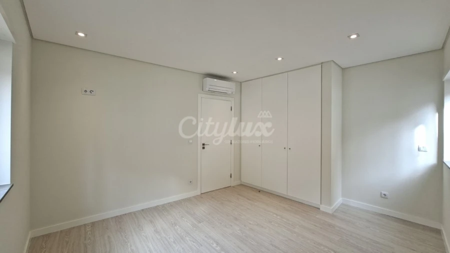 Apartamento T2 para Venda em Cascais e Estoril Foto 13