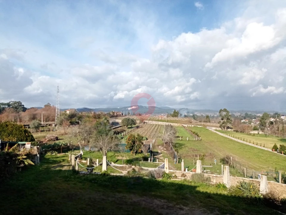 Moradia T3 para Venda em Friestas Foto 7