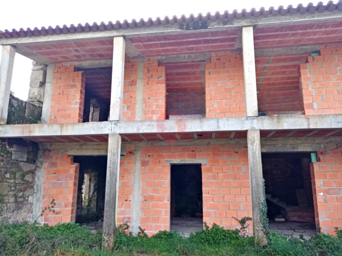 Moradia T3 para Venda em Friestas Foto 2