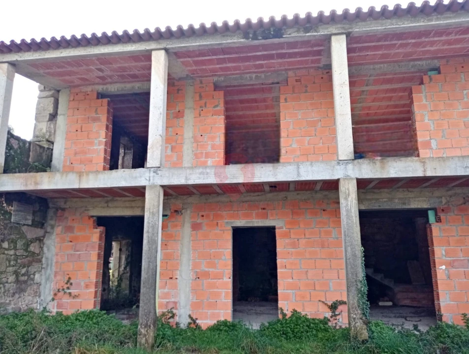 Moradia T3 para Venda em Friestas Foto 5